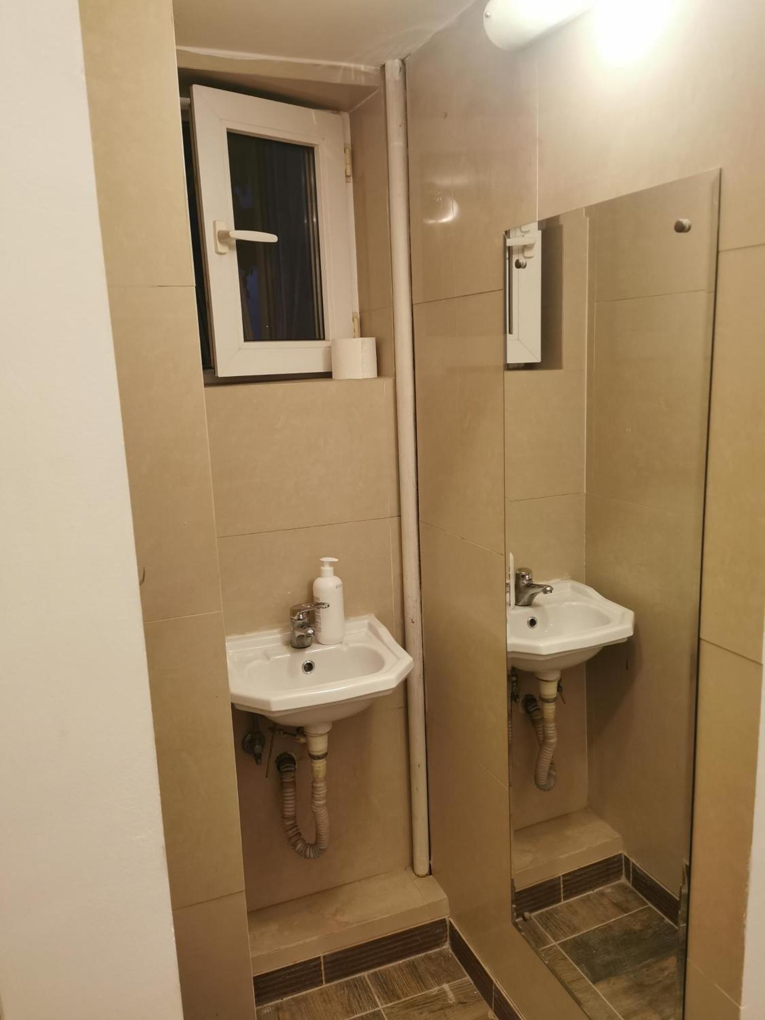 Old Center Apartament บูคาเรสต์ ภายนอก รูปภาพ